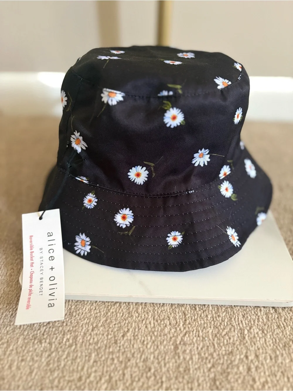 Alice + Olivia | Accessories | Reversible Bucket Hat | Poshmark display picture 1